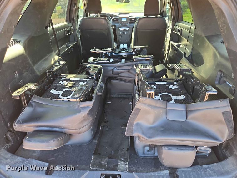 image for item ER1654 2021 Ford Explorer Police Interceptor SUV