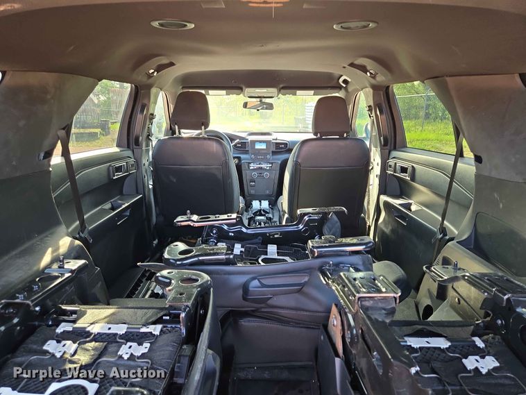 image for item ER1654 2021 Ford Explorer Police Interceptor SUV