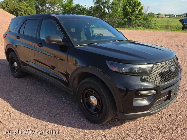 image for item ER1655 2022 Ford Explorer Police Interceptor SUV