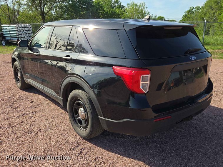 image for item ER1655 2022 Ford Explorer Police Interceptor SUV