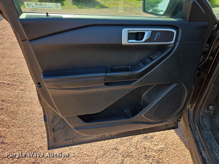 image for item ER1655 2022 Ford Explorer Police Interceptor SUV