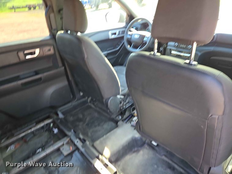 image for item ER1655 2022 Ford Explorer Police Interceptor SUV