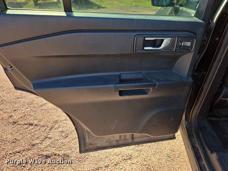 image for item ER1655 2022 Ford Explorer Police Interceptor SUV