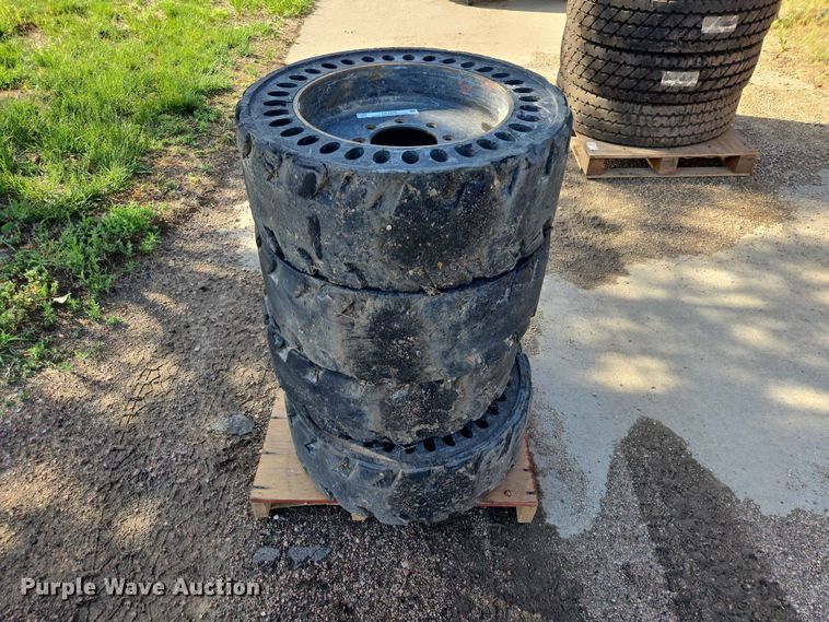 image for item ER1656 31x6x10 skid steer tires and wheels