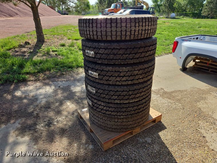 image for item ER1657 (6) 12R22.5 tires