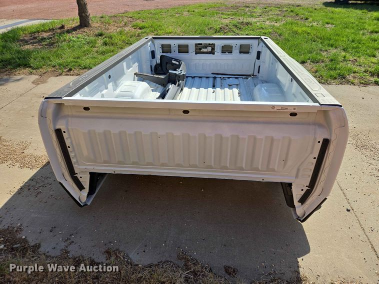 image for item ER1658 Chevrolet pickup truck bed