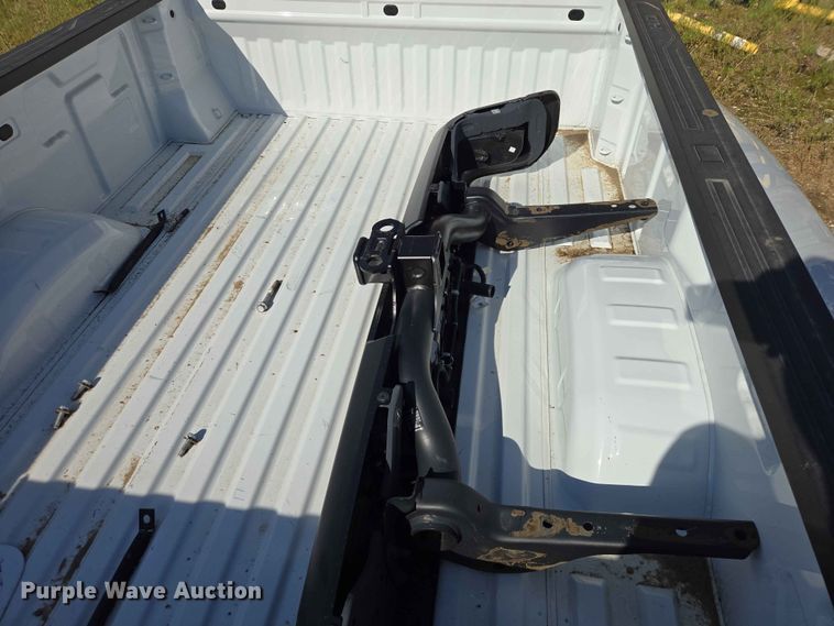 image for item ER1658 Chevrolet pickup truck bed