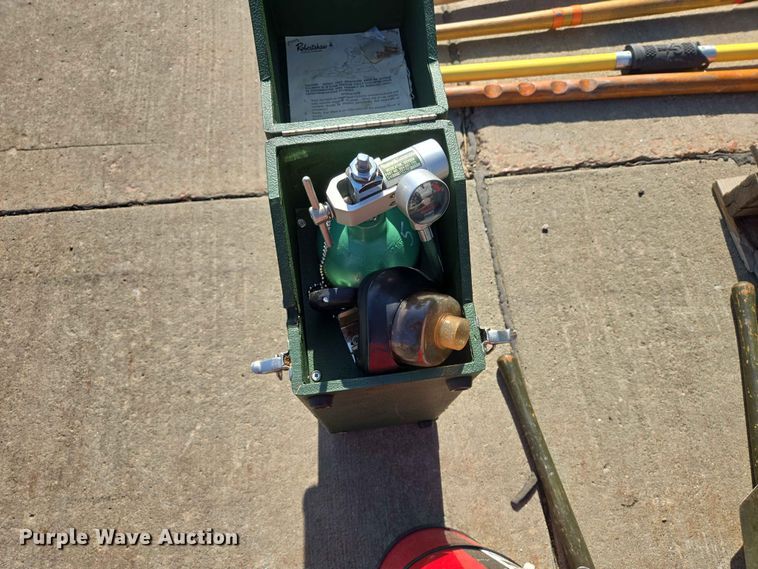 image for item ER1659 Fire fighting tools