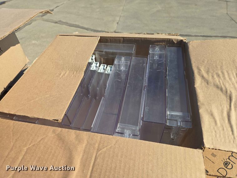 image for item ER1661 Office supplies