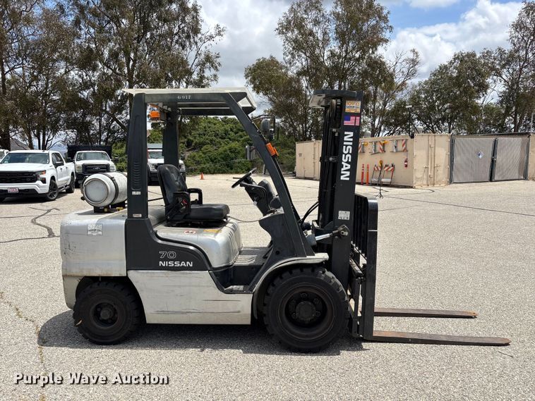 image for item ER7627 Nissan MUG1F2A35LV forklift