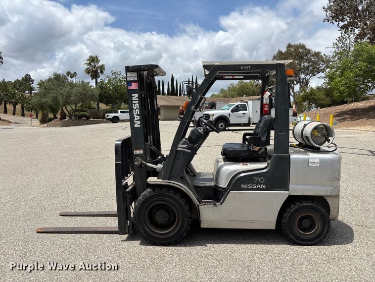 image for item ER7627 Nissan MUG1F2A35LV forklift