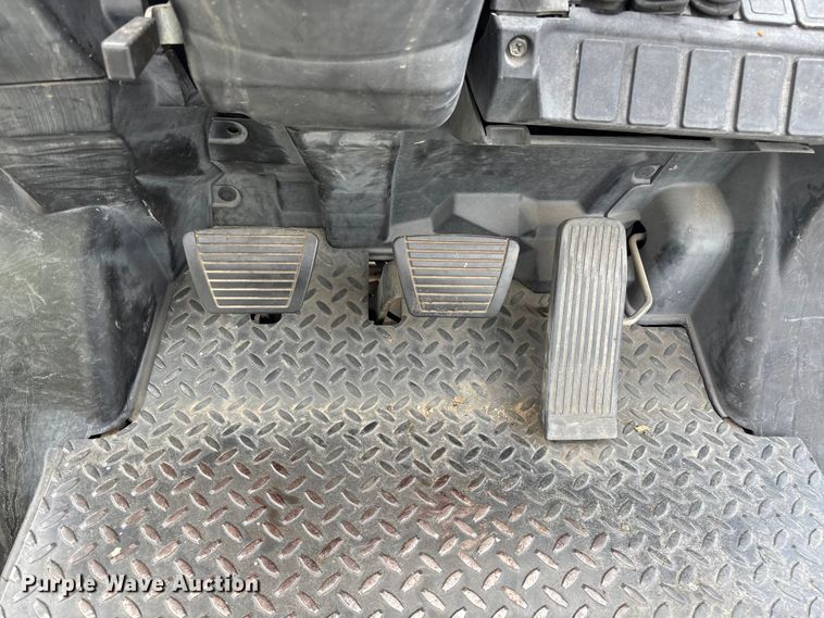 image for item ER7627 Nissan MUG1F2A35LV forklift
