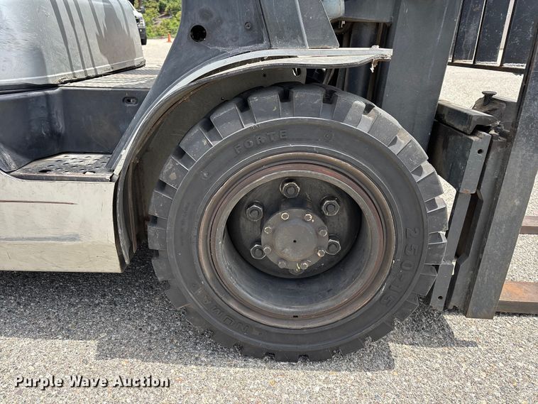 image for item ER7627 Nissan MUG1F2A35LV forklift