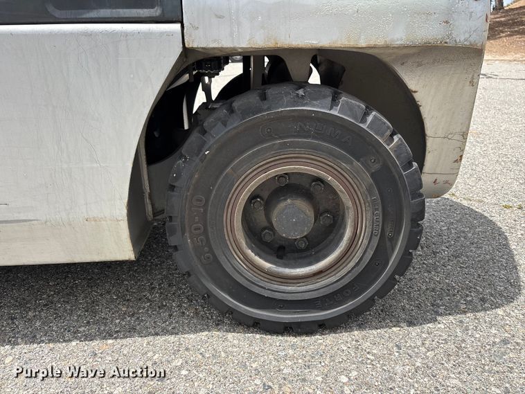 image for item ER7627 Nissan MUG1F2A35LV forklift