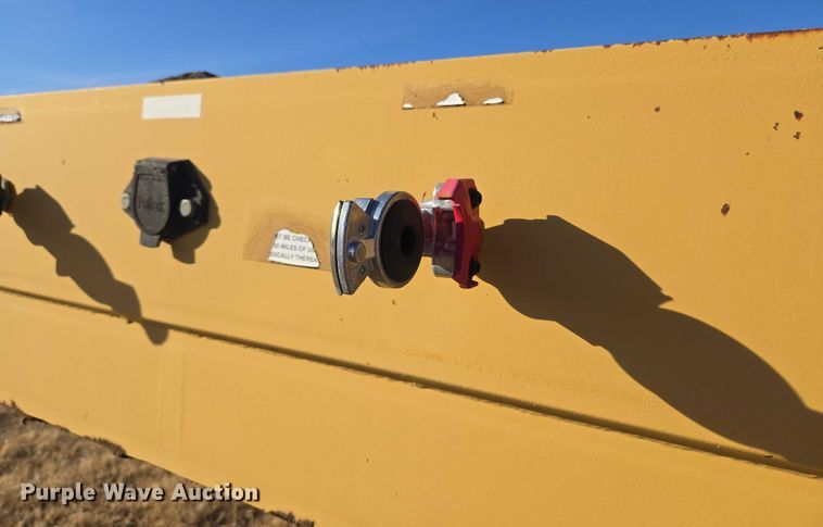image for item ET1257 2013 Holden HLB50 drop deck equipment trailer