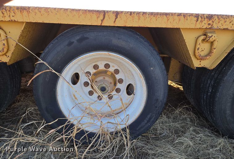 image for item ET1257 2013 Holden HLB50 drop deck equipment trailer
