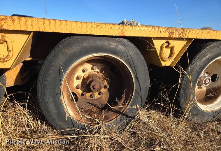 image for item ET1257 2013 Holden HLB50 drop deck equipment trailer