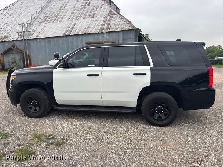 image for item ET2106 2020 Chevrolet Tahoe Police SUV