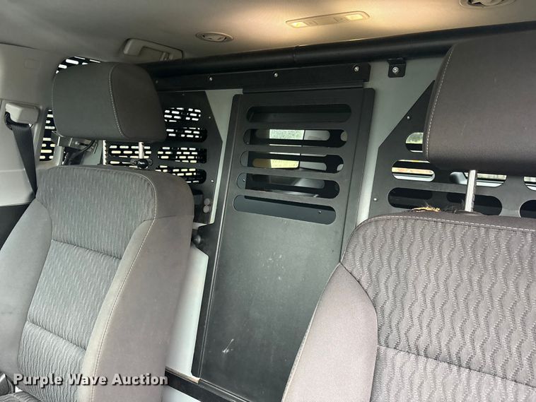 image for item ET2106 2020 Chevrolet Tahoe Police SUV