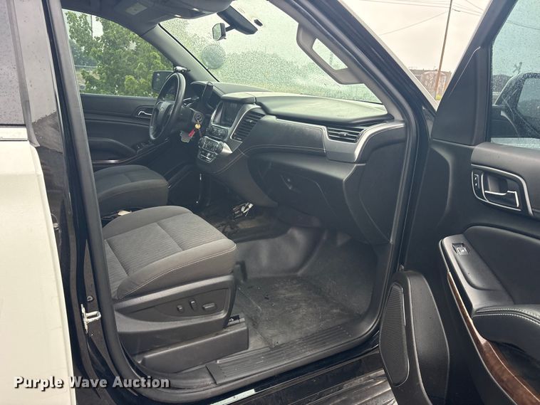 image for item ET2106 2020 Chevrolet Tahoe Police SUV