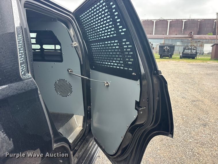 image for item ET2106 2020 Chevrolet Tahoe Police SUV