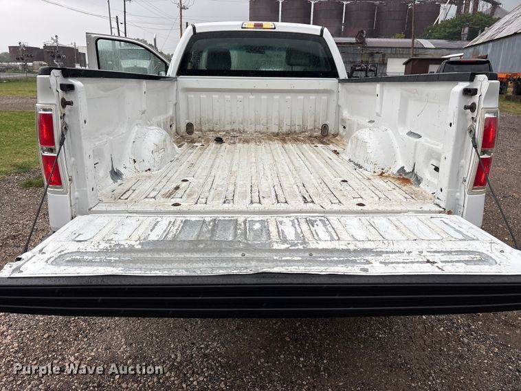 image for item ET2107 2013 Ford F150 pickup truck