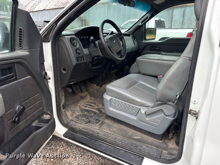 image for item ET2107 2013 Ford F150 pickup truck