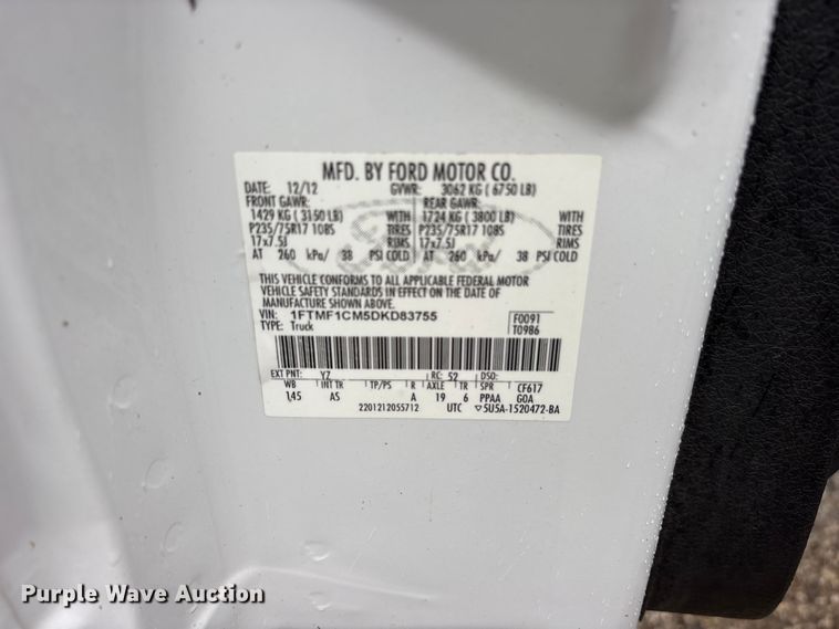 image for item ET2107 2013 Ford F150 pickup truck