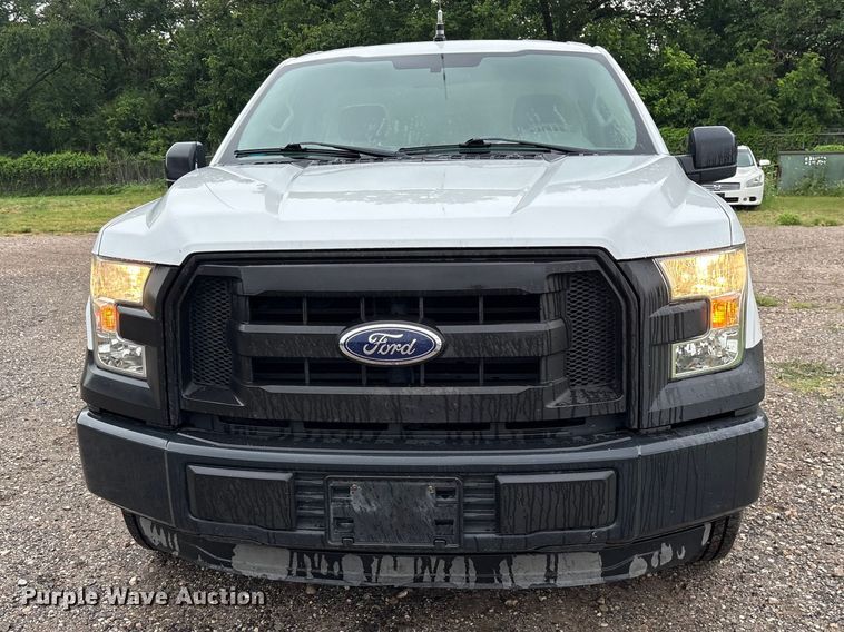 image for item ET2108 2015 Ford F150 XL pickup truck