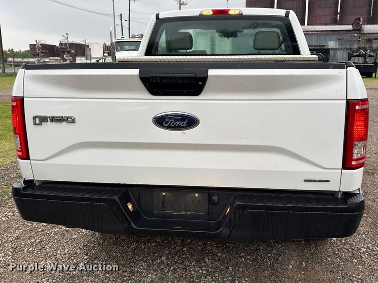 image for item ET2108 2015 Ford F150 XL pickup truck
