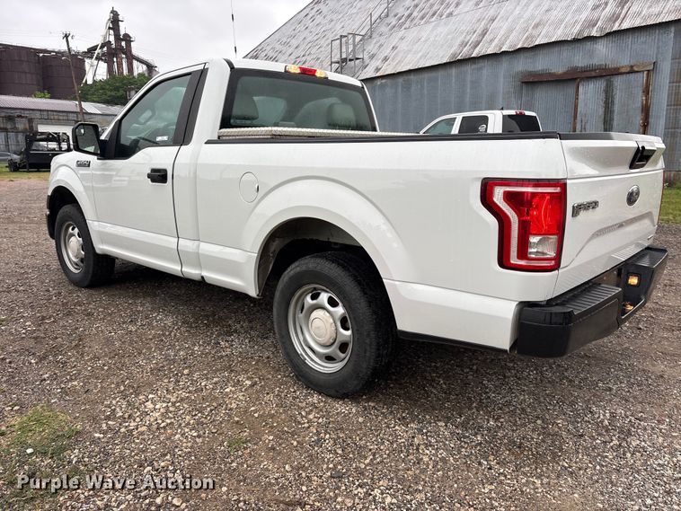 image for item ET2108 2015 Ford F150 XL pickup truck