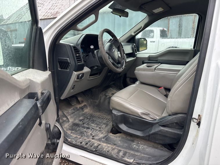 image for item ET2108 2015 Ford F150 XL pickup truck