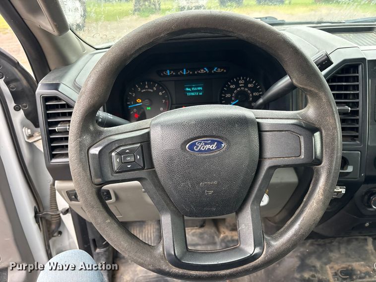 image for item ET2108 2015 Ford F150 XL pickup truck