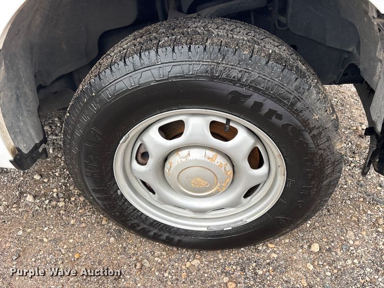 image for item ET2108 2015 Ford F150 XL pickup truck