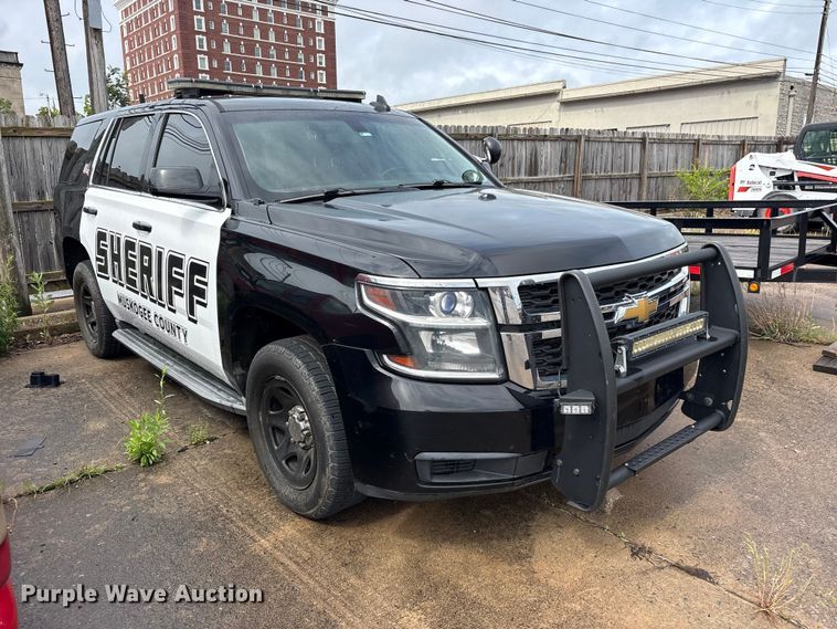 image for item ET2140 2015 Chevrolet Tahoe Police 