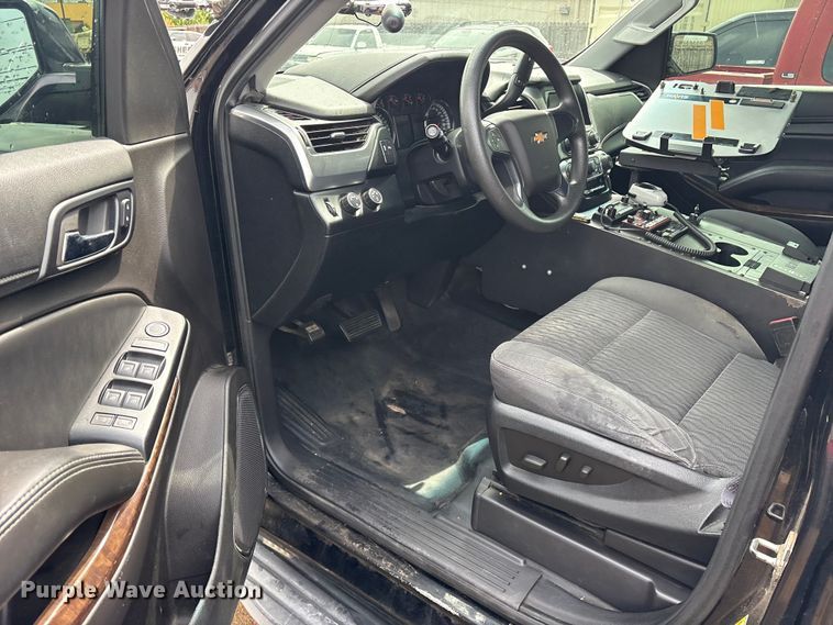 image for item ET2140 2015 Chevrolet Tahoe Police 
