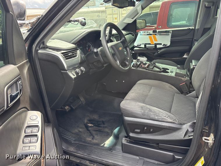 image for item ET2140 2015 Chevrolet Tahoe Police 