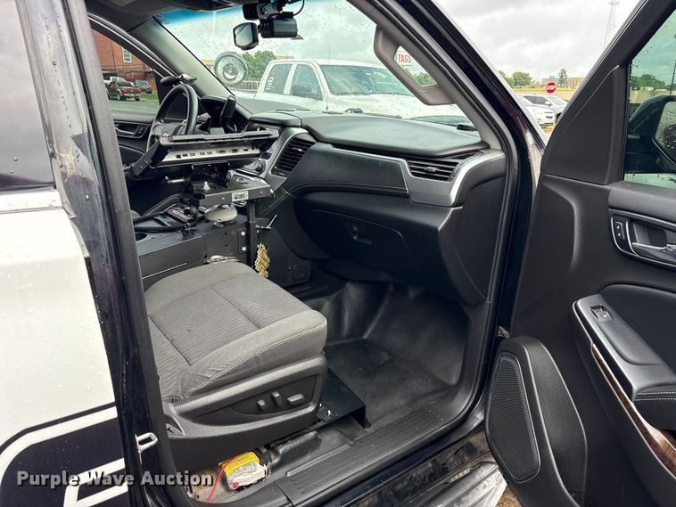 image for item ET2140 2015 Chevrolet Tahoe Police 