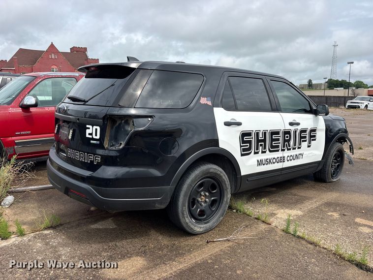 image for item ET2142 2018 Ford Explorer Police SUV