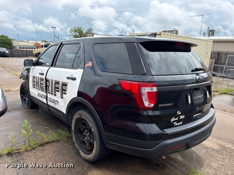 image for item ET2142 2018 Ford Explorer Police SUV