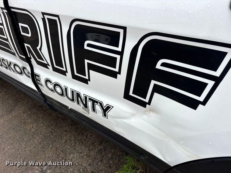 image for item ET2142 2018 Ford Explorer Police SUV