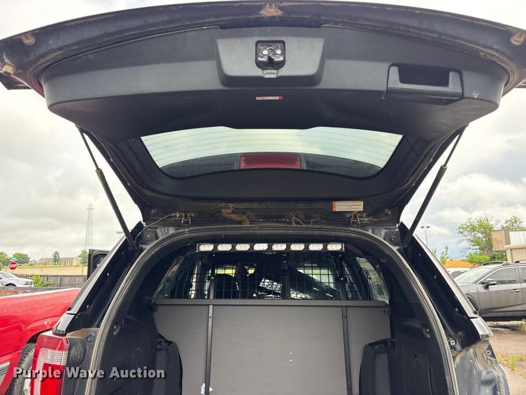 image for item ET2142 2018 Ford Explorer Police SUV