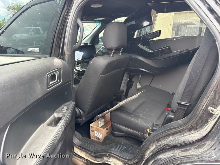 image for item ET2142 2018 Ford Explorer Police SUV