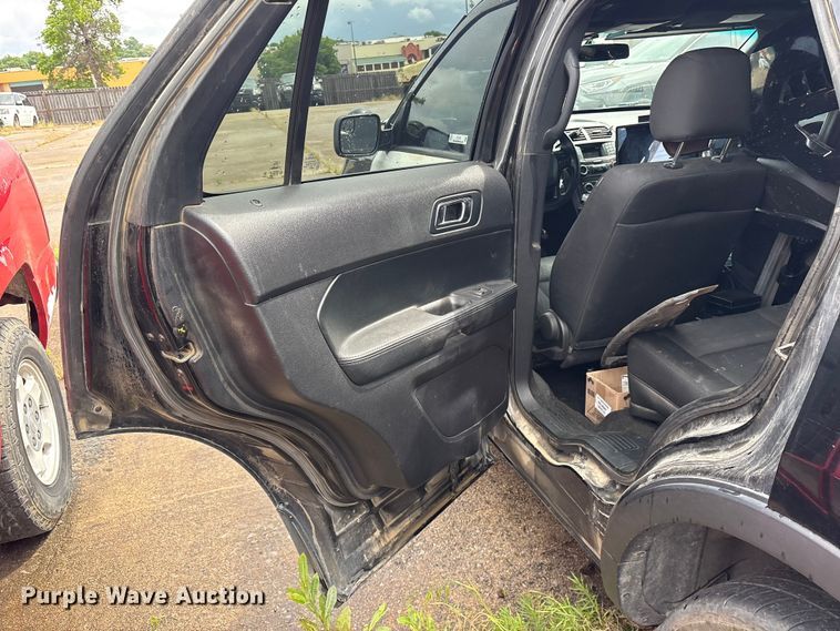 image for item ET2142 2018 Ford Explorer Police SUV
