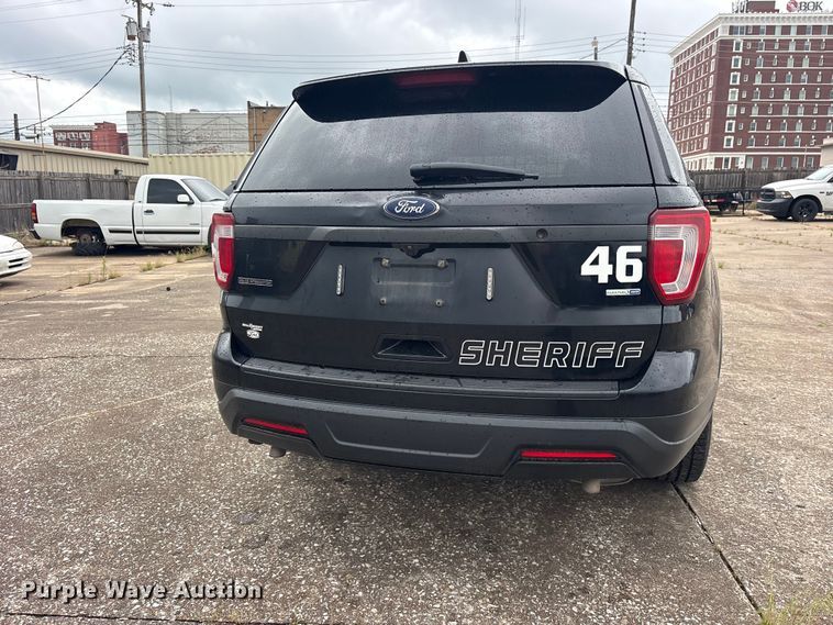 image for item ET2143 2018 Ford Explorer Police SUV