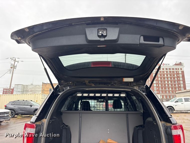 image for item ET2145 2018 Ford Explorer Police SUV