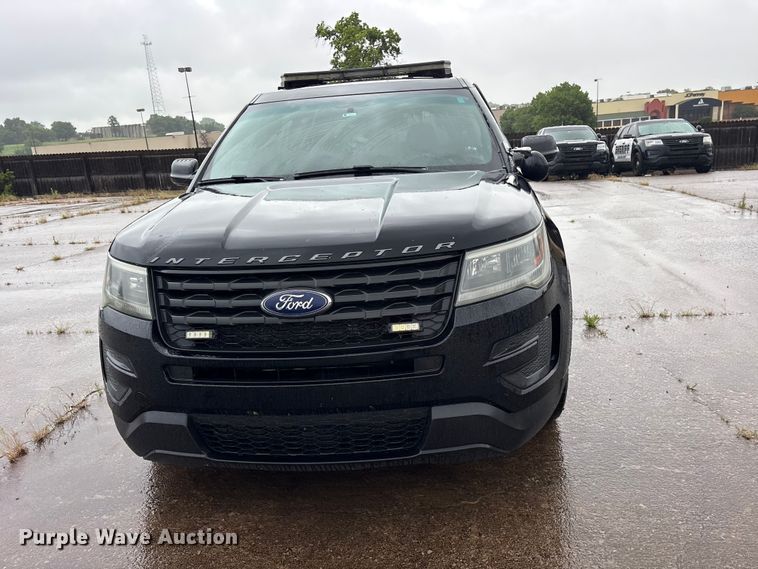 image for item ET2146 2016 Ford Explorer Police SUV
