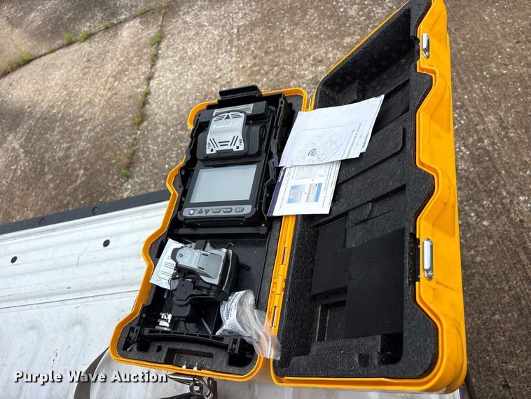 image for item ET2147 Fujikura 41S fusion splicer