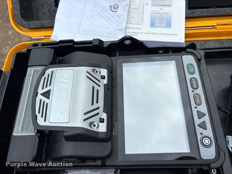 image for item ET2147 Fujikura 41S fusion splicer