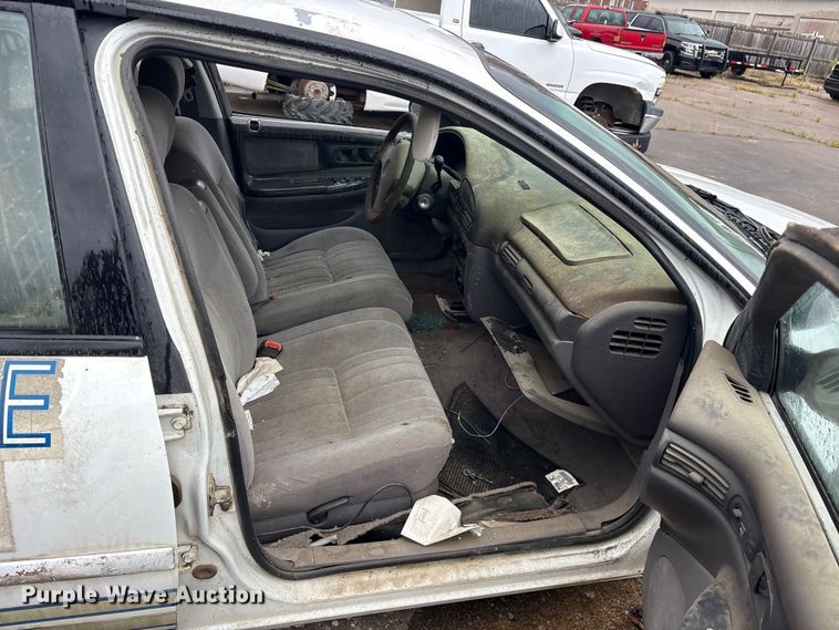 image for item ET2148 1995 Dodge Intrepid 